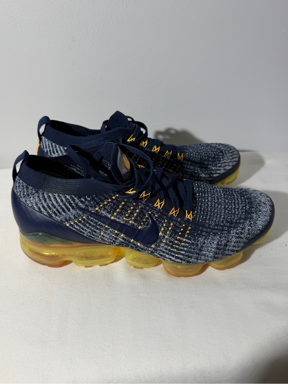 Nike Air Vapormax Flyknit 3 College Navy Orange Size 10.5